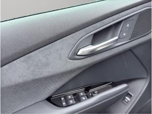 Audi Q3 Sportback TFSI S tronic+PANO+S LINE+LED