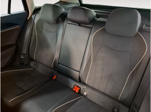 Volkswagen Passat Variant 2.0 TDI Business AHK 360° ACC