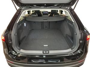 Volkswagen Passat Variant 2.0 TDI Business AHK 360° ACC