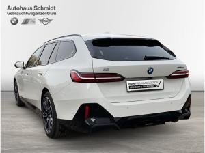 BMW i5 eDrive40 Touring 504? netto/mtl.*M Sportpaket*H&K*Pano*Head-Up*Memory*DriveAssistProf*ParkAssistPlus