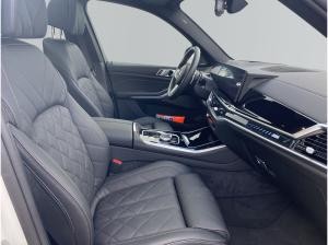 BMW X5 M60i xDrive 708? netto/mtl.*LC Prof.*HUD*H/K*DAB*AHK*Adapt.LED*SkyLounge*Adapt. M-Fahrw.*Driving+Par