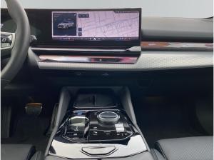 BMW i5 eDrive40 Touring 504? netto/mtl.*M Sportpaket*H&K*Pano*Head-Up*Memory*DriveAssistProf*ParkAssistPlus