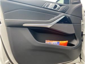 BMW X5 M60i xDrive 708? netto/mtl.*LC Prof.*HUD*H/K*DAB*AHK*Adapt.LED*SkyLounge*Adapt. M-Fahrw.*Driving+Par