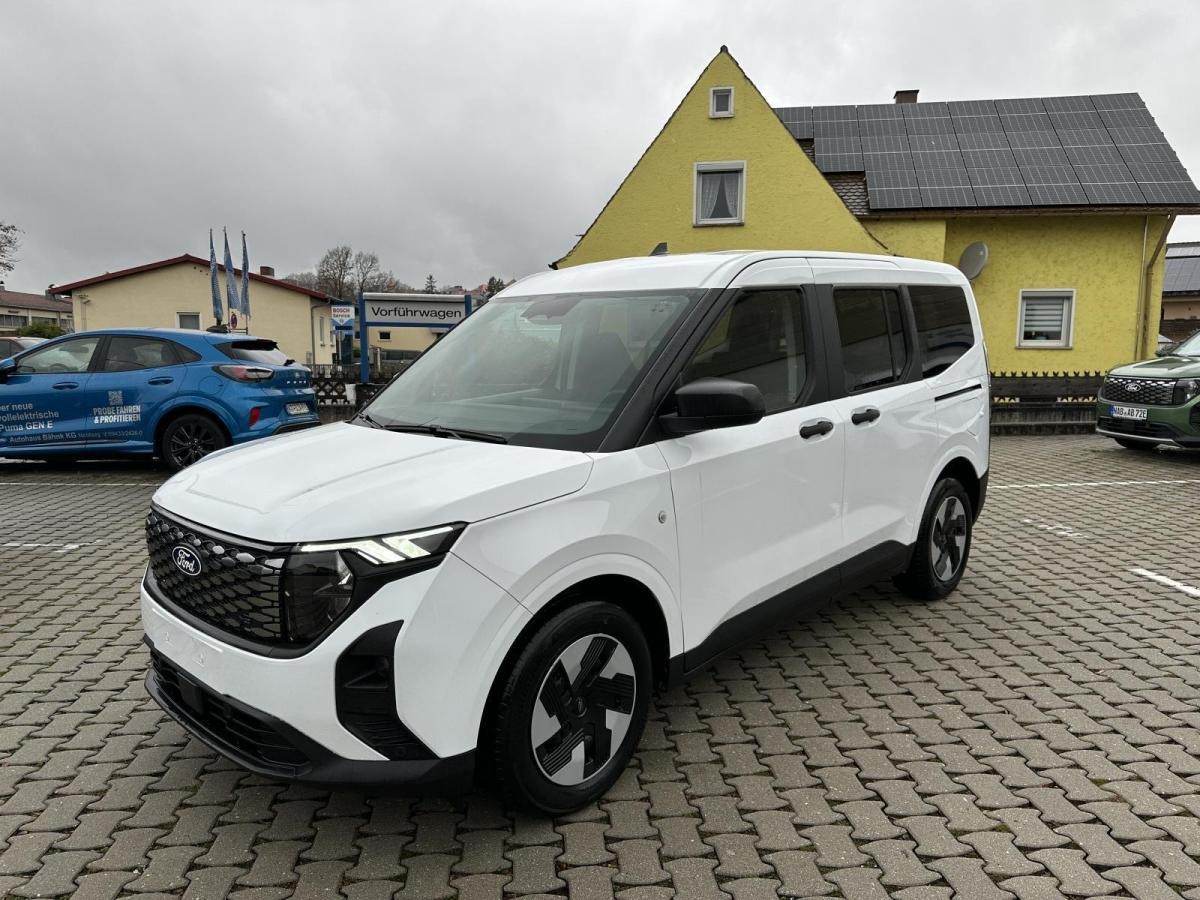 Ford Tourneo Courier BEV Trend KAMERA PDC SITZHEIZ.