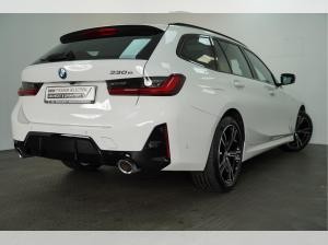 BMW 330 e Touring M Sport AHK,PGSD,NAVI,360 GRAD KAMERA,EL. SITZE