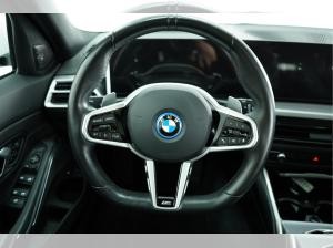 BMW 330 e Touring M Sport AHK,PGSD,NAVI,360 GRAD KAMERA,EL. SITZE