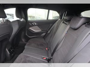 BMW 135 xDrive/Head-Up/360°/AHK/HK/DrivingAss.Prof/LED/Lhz
