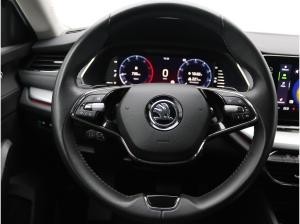 Skoda Octavia Combi Style 2.0 TDI DSG / Navi, AHK, LED