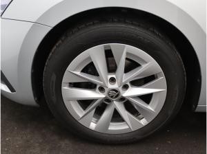 Skoda Octavia Combi Style 2.0 TDI DSG / Navi, AHK, LED