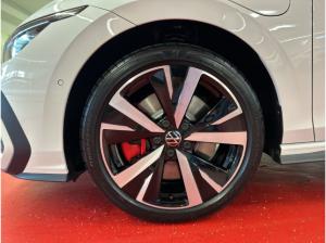 Volkswagen Golf GTE 1.5 eHybrid Navi IQ.Light Black Style