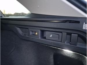 Volkswagen Passat Variant 1.5 eTSI W Business 360 ACC AHK