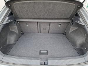 Volkswagen T-Roc 1.5 TSI R-Line 2xKlima ACC AHK AUT Kam.