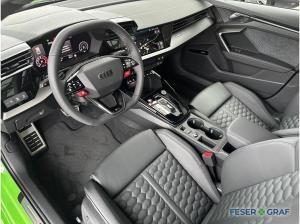 Audi RS3 Limousine qu S-tro. +PANO+MATRIX+280 km/h+SO