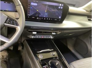 Audi Q3 1.5 TFSI W ACC AHK AUT Kam. Navi Virtual LM