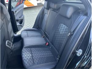Volkswagen Golf R-Line 1.5 l DSG Black Style LED Matrix SOFORT VERFÜGBAR