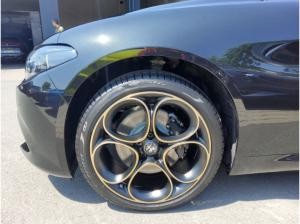 Alfa Romeo Giulia Benzin Intensa, Navi, Leder, Totwinkel, SHZ. Cyber Week Deal, Gewerbe