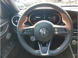Alfa Romeo Giulia Benzin Intensa, Navi, Leder, Totwinkel, SHZ. Cyber Week Deal, Gewerbe