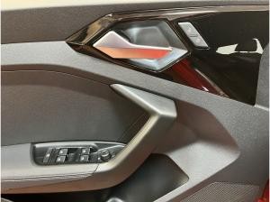Audi A1 Sportback LED Scheinwerfer, Sitzhzg., Einparkhilfe plus, 2 Zonen Klima, S line