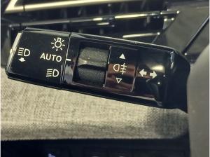 Peugeot 3008 1.2 Allure Navi,Parkpilot,Sitzheizung