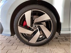 Volkswagen Golf VIII GTI 2.0 TSI DSG *Black Style*Anschlussgarantie*