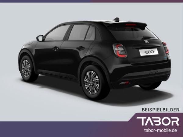 Fiat 600e RED -OBC PDC Temp CarPlay Wärmepumpe BT