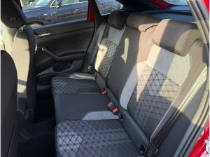 Volkswagen Taigo R-Line 1,5 l TSI DSG