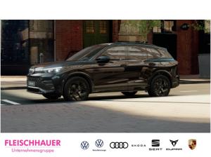 Volkswagen Tiguan 1.5 eTSI OPF R-Line BLACK HUD MATRIX PANO