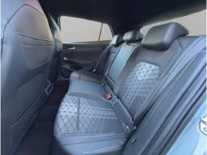 Volkswagen Golf 1.5 R-Line eTSI DSG,AHK,ACC,IQ.LIGHT,RFK,NAVI