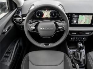 Skoda Fabia Selection 1.5 TSI DSG ACC LED KeyLess Navi