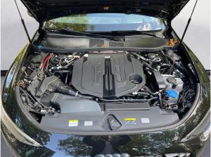 Audi A6 Avant TFSI quattro S tron ic