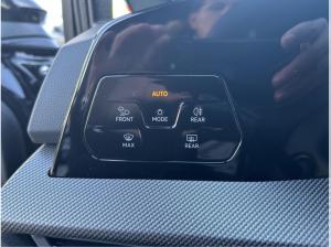 Volkswagen Golf R-Line 1.5 l DSG Black Style LED Matrix SOFORT VERFÜGBAR