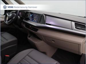 Volkswagen Multivan Life Lang AHK 7-Sitzer Vis-a-Vis Kamera