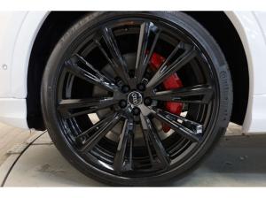 Audi Q8 TFSI e quattro S line business 0,5% DW Versteuerung