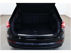 Audi Q3 35 TDI Advanced AHK/RFK/19''/NAV/Virt