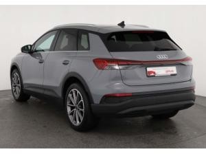 Audi Q4 e-tron e-tron 45 S line 20''/P-Dach/W-Pumpe/RFK