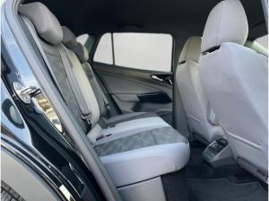 Volkswagen ID.4 125 kW Pure Performance - + Navi + Kamera + Keyless + IQ.Light + ACC