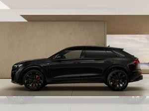 Audi Q8 S line business TFSI e quattro 360 kW tiptronic (UPE: 129.660€)