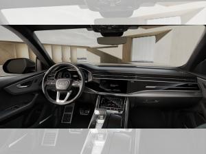 Audi Q8 S line business TFSI e quattro 360 kW tiptronic (UPE: 129.660€)