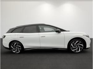 Volkswagen ID.7 Tourer Pro 210kW - + Navi + AHK + Kamera + 20 Zoll +