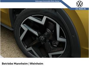 Volkswagen T-Roc R-Line 1.5 eTSI DSG Black-Dealz-Week