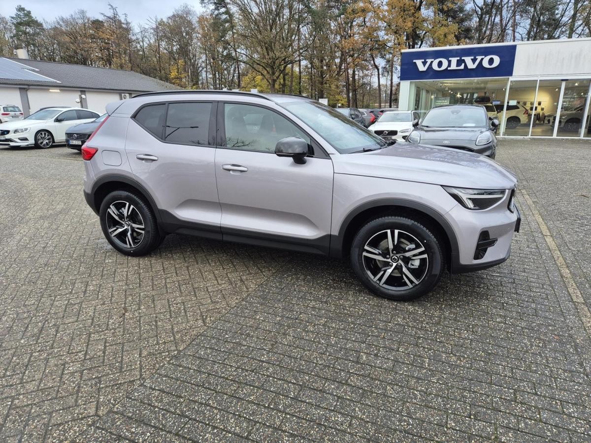 Volvo XC40 B3 Plus Dark*SOFORT VERFÜGBAR*NUR FÜR GEWERBEKUNDEN*