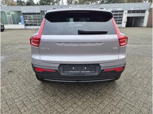 Volvo XC40 B3 Plus Dark*SOFORT VERFÜGBAR*NUR FÜR GEWERBEKUNDEN*