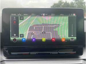 Seat Leon FR 1.5 eTSI DSG / Navi, Pano, LED, RFK, ACC