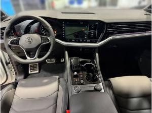 Volkswagen Touareg R-Line 3,0 l V6 TDI SCR 4MOTION 8-Gang-Automatik (Tiptro nic)