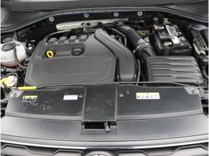 Volkswagen T-Roc Cabriolet R-Line 1.5 TSI DSG / Navi, Beats