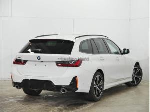 BMW 330 330e xDrive Touring M Sportpaket +Panorama +AHK