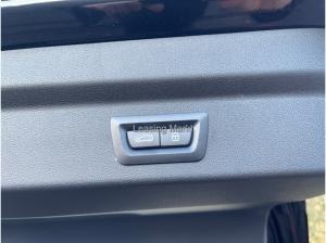 BMW X2 sDrive18d Sport / NP= 58.370,- / AHK / Harman