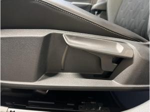 Volkswagen Golf VIII GOAL 1.5 eTSI DSG ACC AUT DynLicht LED