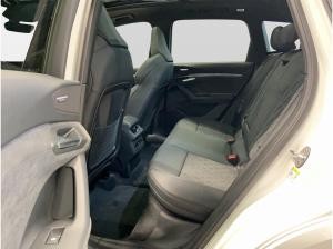 Audi Q6 e-tron quattro 360 4xSHZ ACC AUT Akustikglas