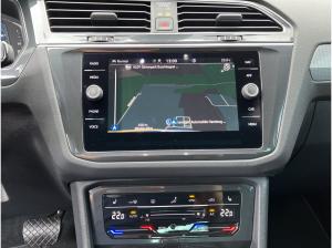 Volkswagen Tiguan 2.0 TDI Life 4Motion DSG ParkAssistent AppConnect